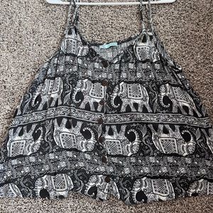 Maurices tank top with elephants. Buttons up front of tank